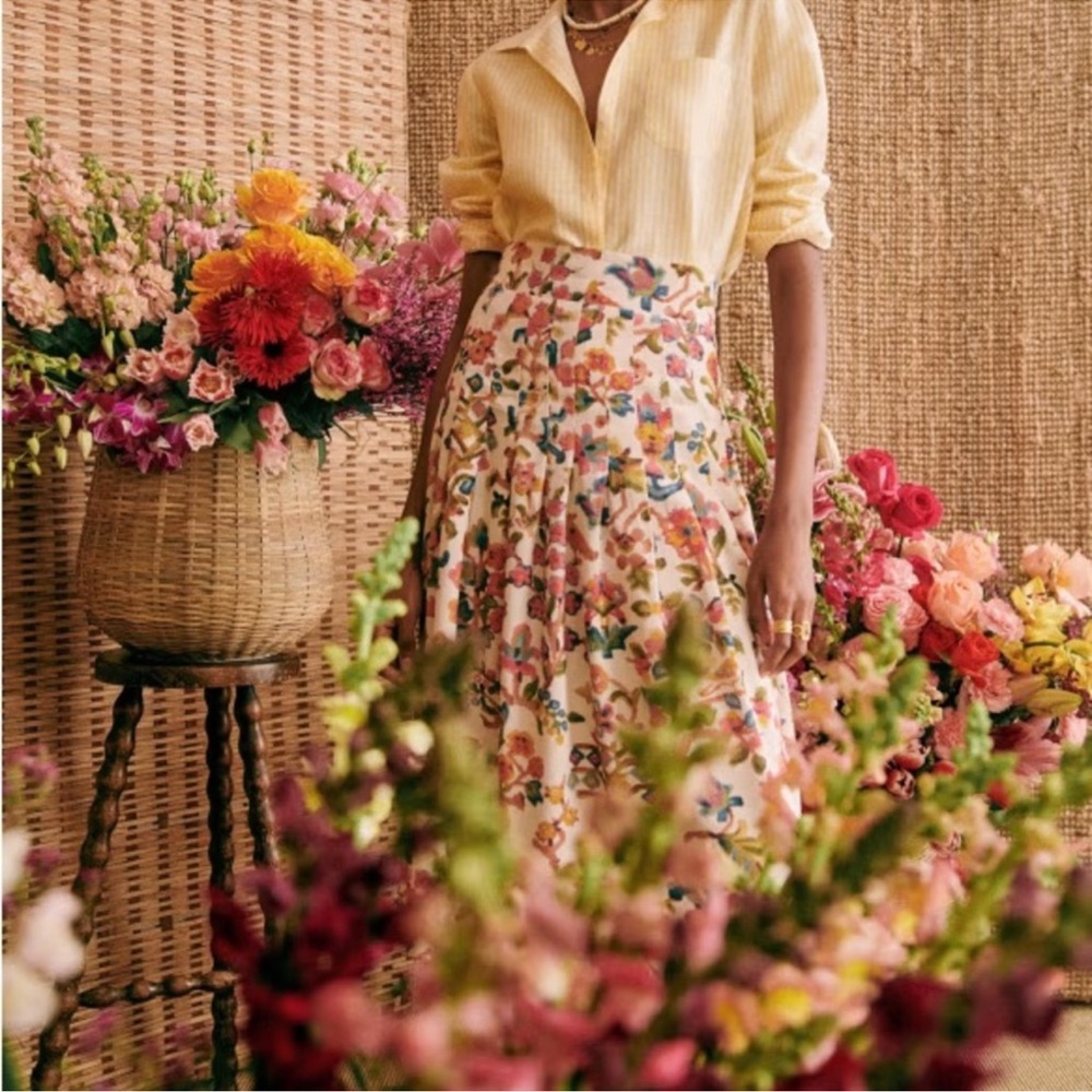 COPY - Sezane Jade Midi Skirt in Villa Multicolor floral print size 6 Eur 38
